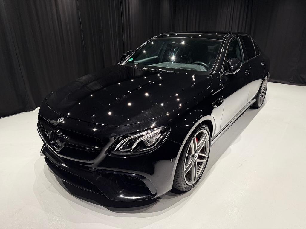 Mercedes-Benz E 63 AMG