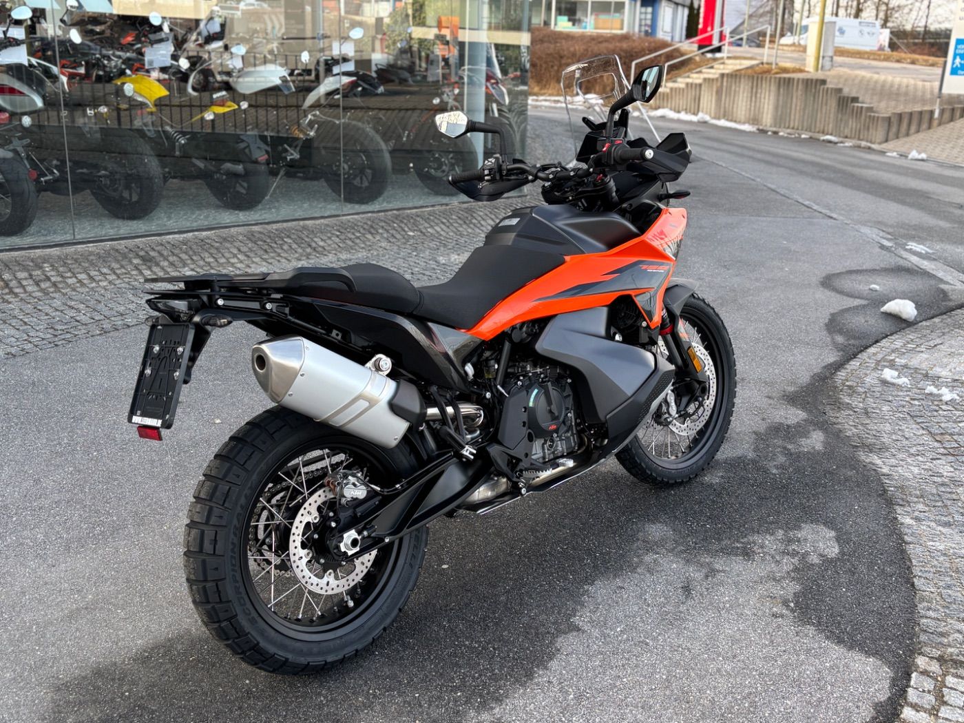 Fahrzeugabbildung KTM 790 Adventure 2026 Tech Pack inclusive beide Far