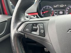 Fahrzeugabbildung Opel Corsa E 1.4 Color Edition AppleCarPlay Sitzhzng