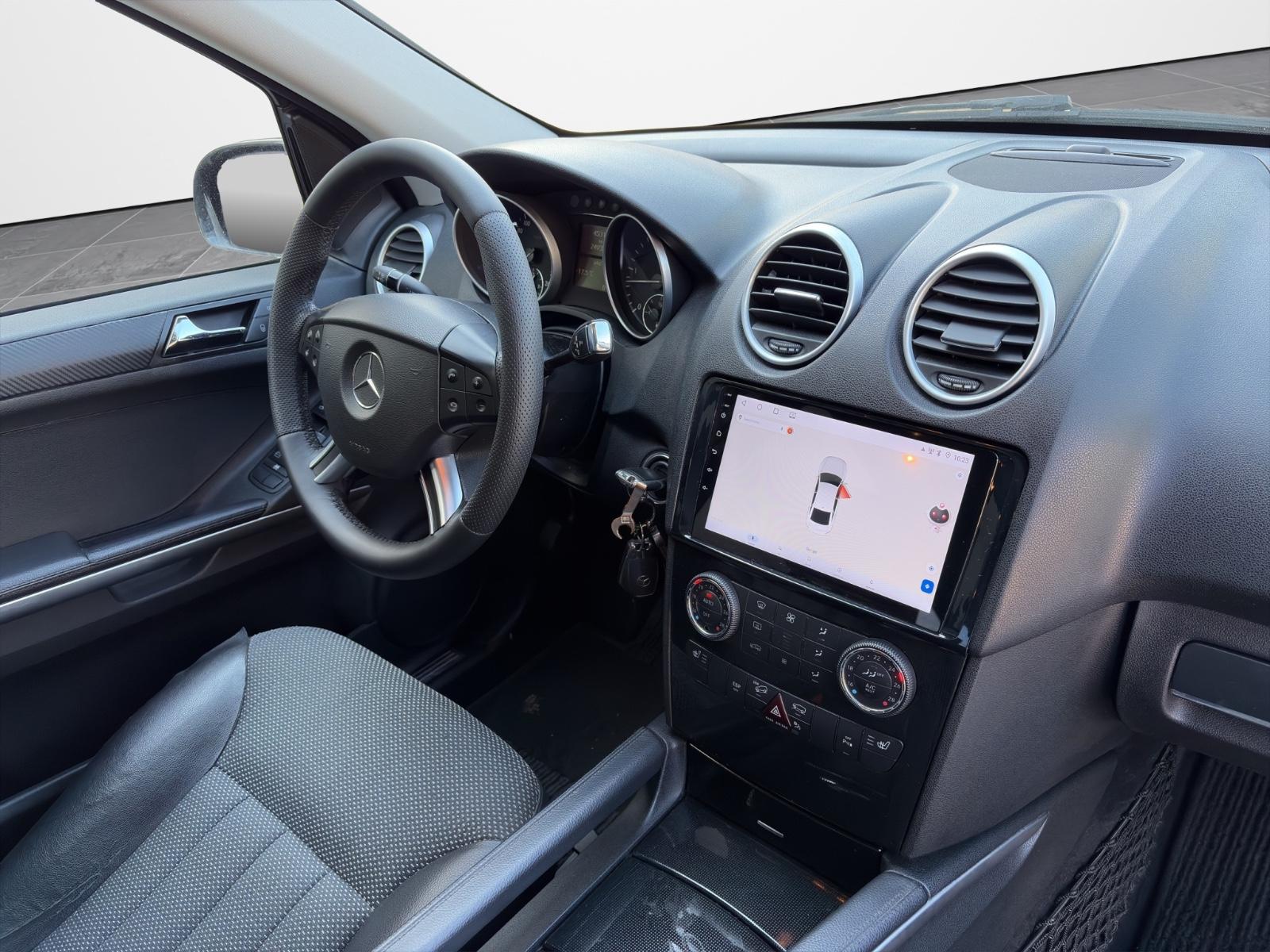 Mercedes-Benz ML 320 CDI 4Matic *NAVI*BI-XENON*TÜV