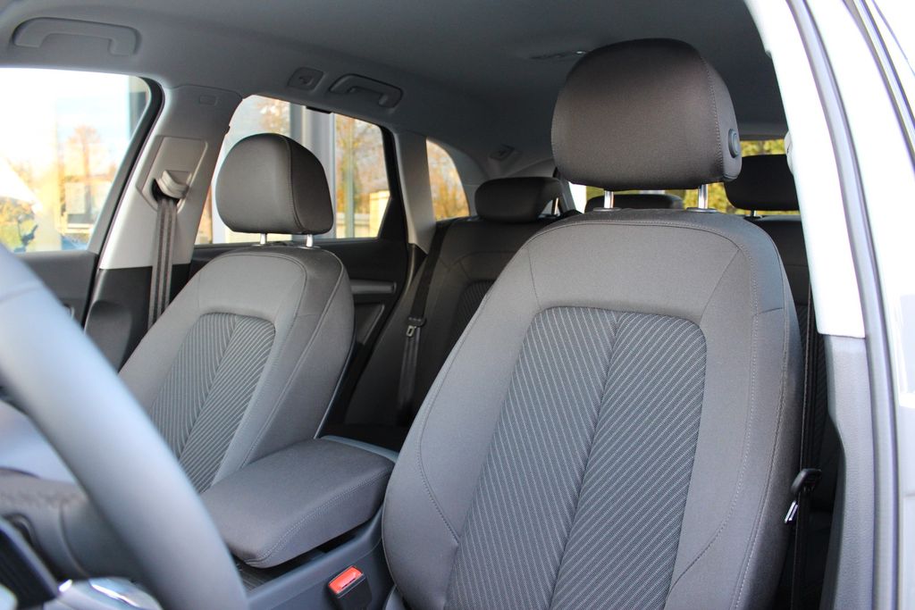AUDI Q5 40 TDI/MAGNETIC RIDE/MATRIX/ADVANCED AUDI Q5 40 TDI/MAGNETIC RIDE/MATRIX/ADVANCED