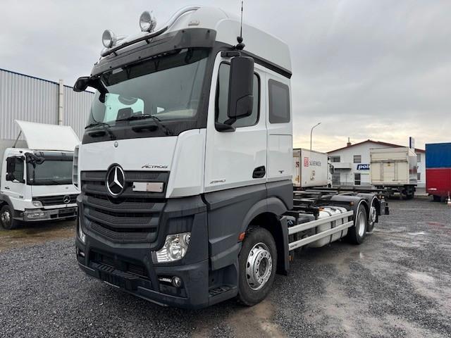 Mercedes-Benz Actros 2540 BDF  exBW Fahrsch BIG S KM 97 Klima