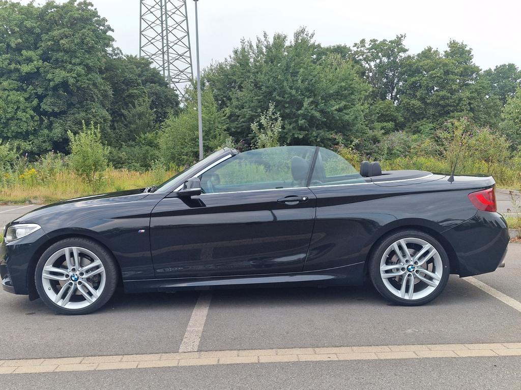 BMW 220