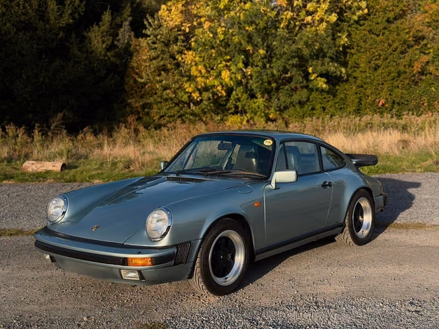 Porsche 911 Carrera 3.2 Coupé | 1985 | Crystal G