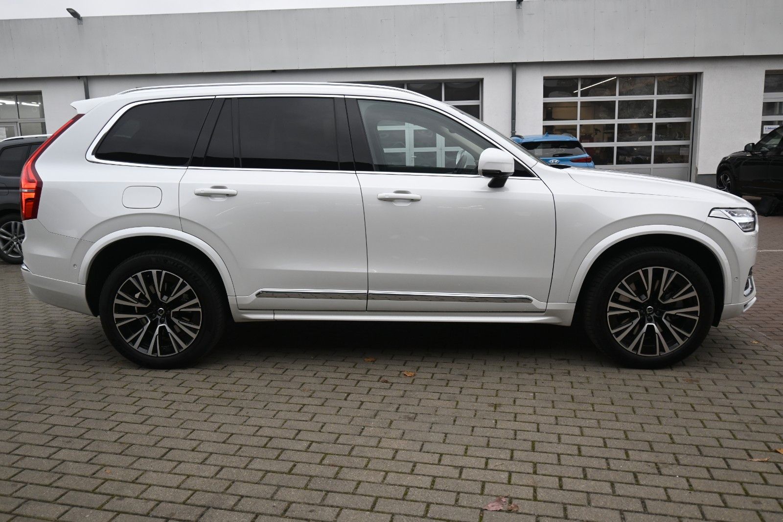 Fahrzeugabbildung Volvo XC90 T8 AWD Plus Bright*PANO*LUFT*360°*ACC*AHK