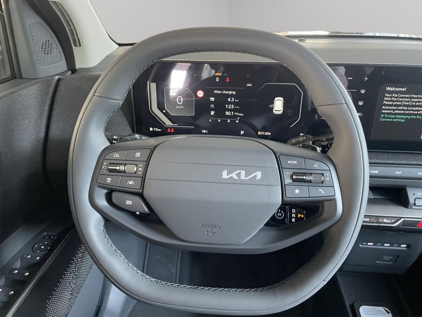 Fahrzeugabbildung Kia EV2 42,2-kWh Earth 4Sitze Tempomat Kamera DAB