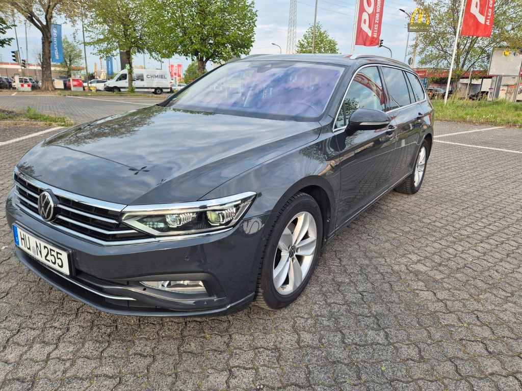 Image of Volkswagen Passat Variant