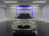 Skoda Octavia Ambiente PDC SZHZ TEMPO 2-ZONEN KLIMAAUT - Skoda Octavia aus 2006: Ambiente