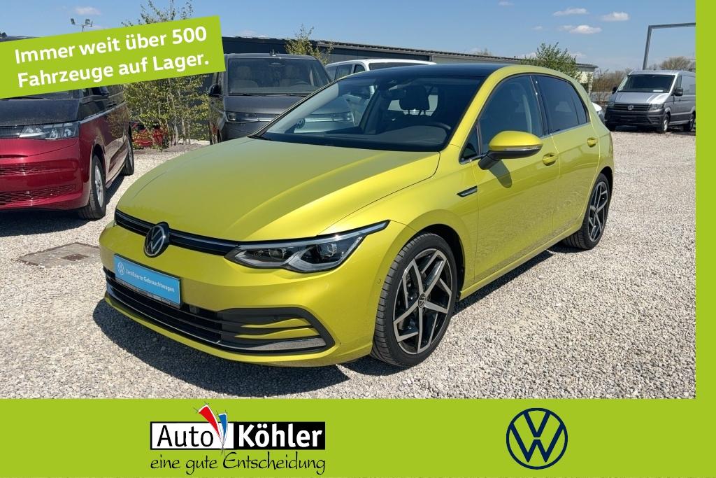 Volkswagen Golf VIII 1.5 TSI Style CarPlay/Kamera/Pano/ACC