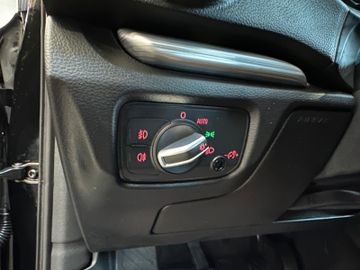 MYAUTOCENTER – Gebraucht- und Jahreswagen mit Werkstattservice in Pfaffenhofen Audi A3 Sportback ambition *Spurhalte*Totwinkel*Xenon