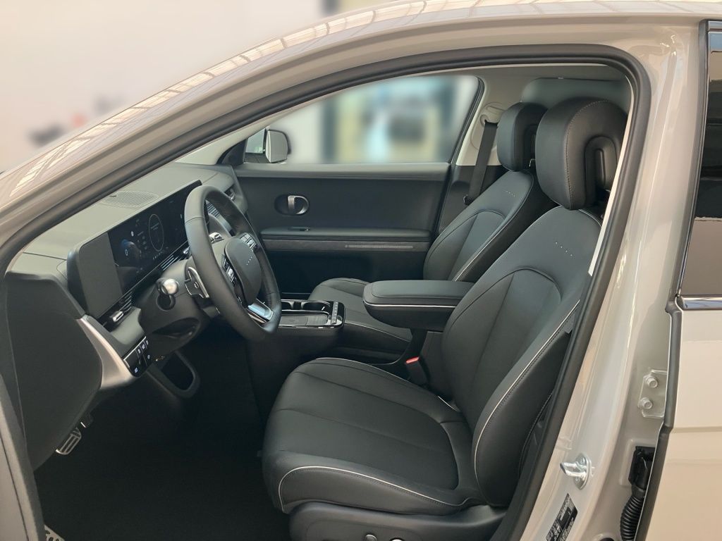 Fahrzeugabbildung Hyundai IONIQ 5 2WD 84kWh Uniq 2xKlima 360 4xSHZ AUT HUD