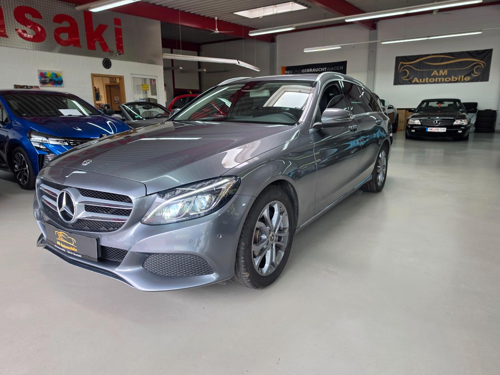 Mercedes-Benz C 220