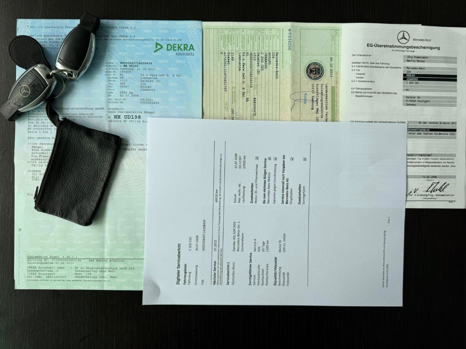 Fahrzeugabbildung Mercedes-Benz C 200 CDI AVANTGARDE AHK SHZ LEDER PTS TÜV NEU