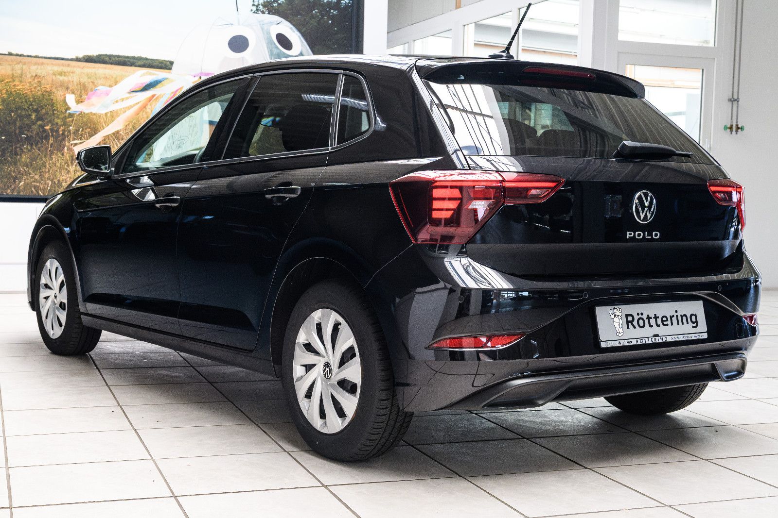 Fahrzeugabbildung Volkswagen Polo VI Life +Sitzheizung  +Allwetter