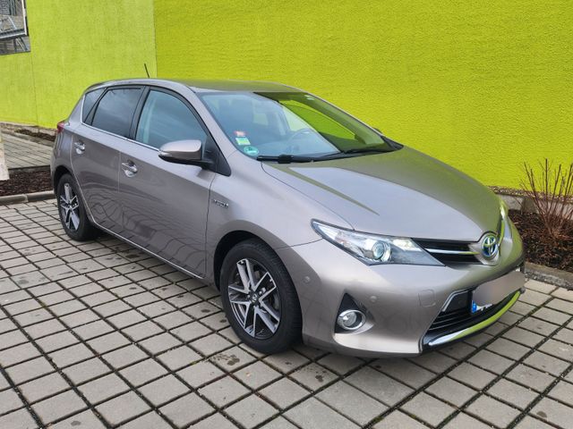 Toyota Auris Hybrid Edition