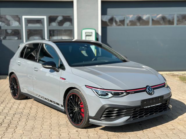 Volkswagen Golf  GTI Clubsport 45 SOUND AKRAPOVIC