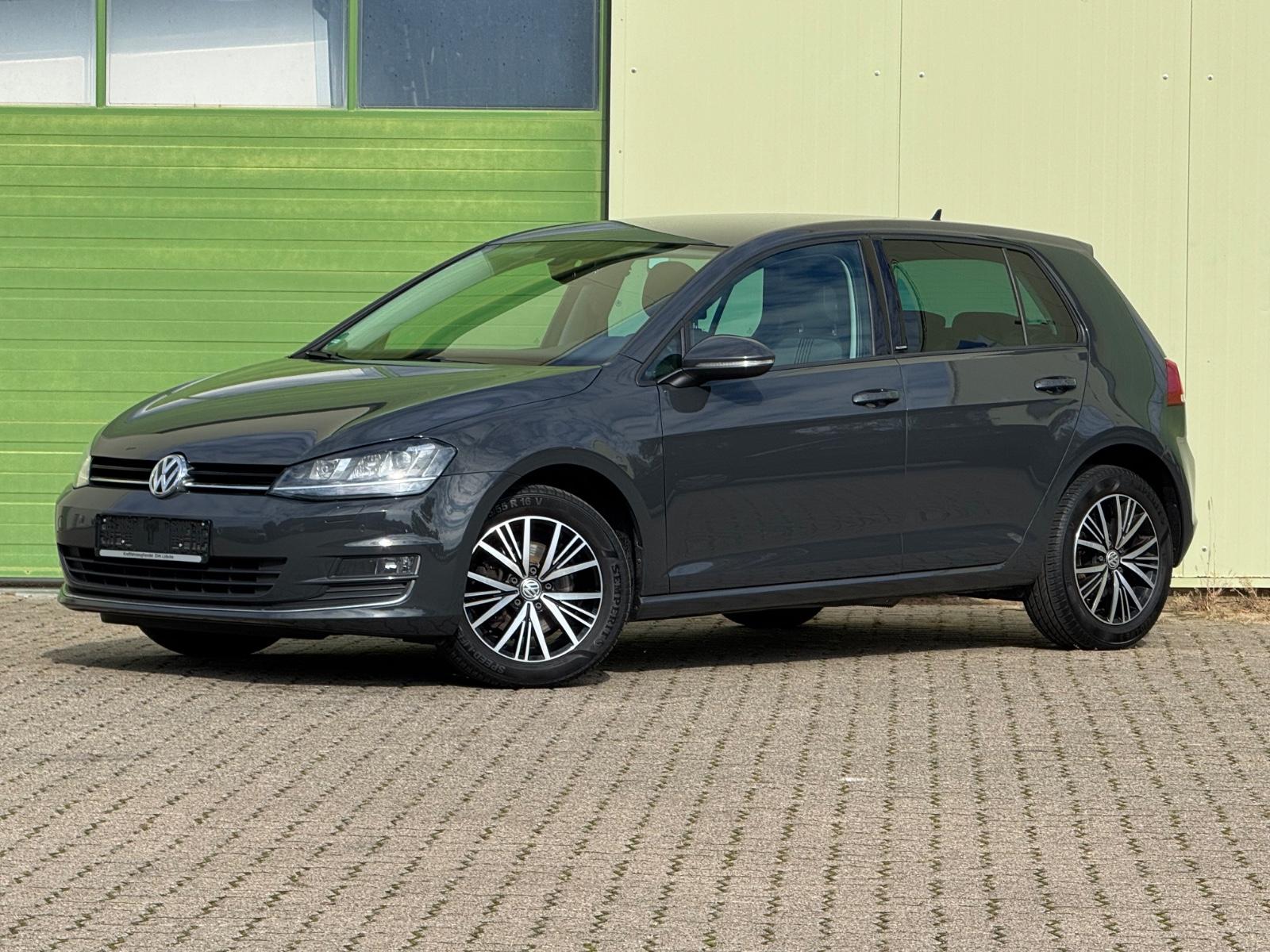 Volkswagen GolfVII Lim. 1.6 TDI DSG Allstar BMT/PDC/SHZG/