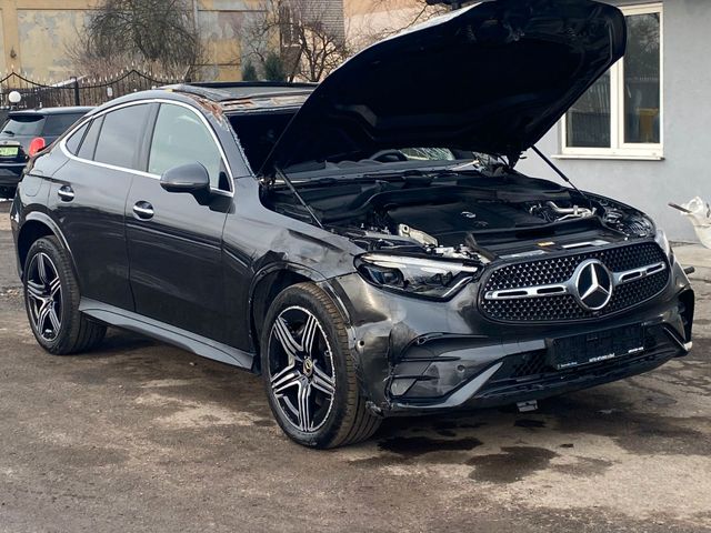 Mercedes-Benz GLC 300 4Matic LEDER/BURMESTER/HEAD UP/