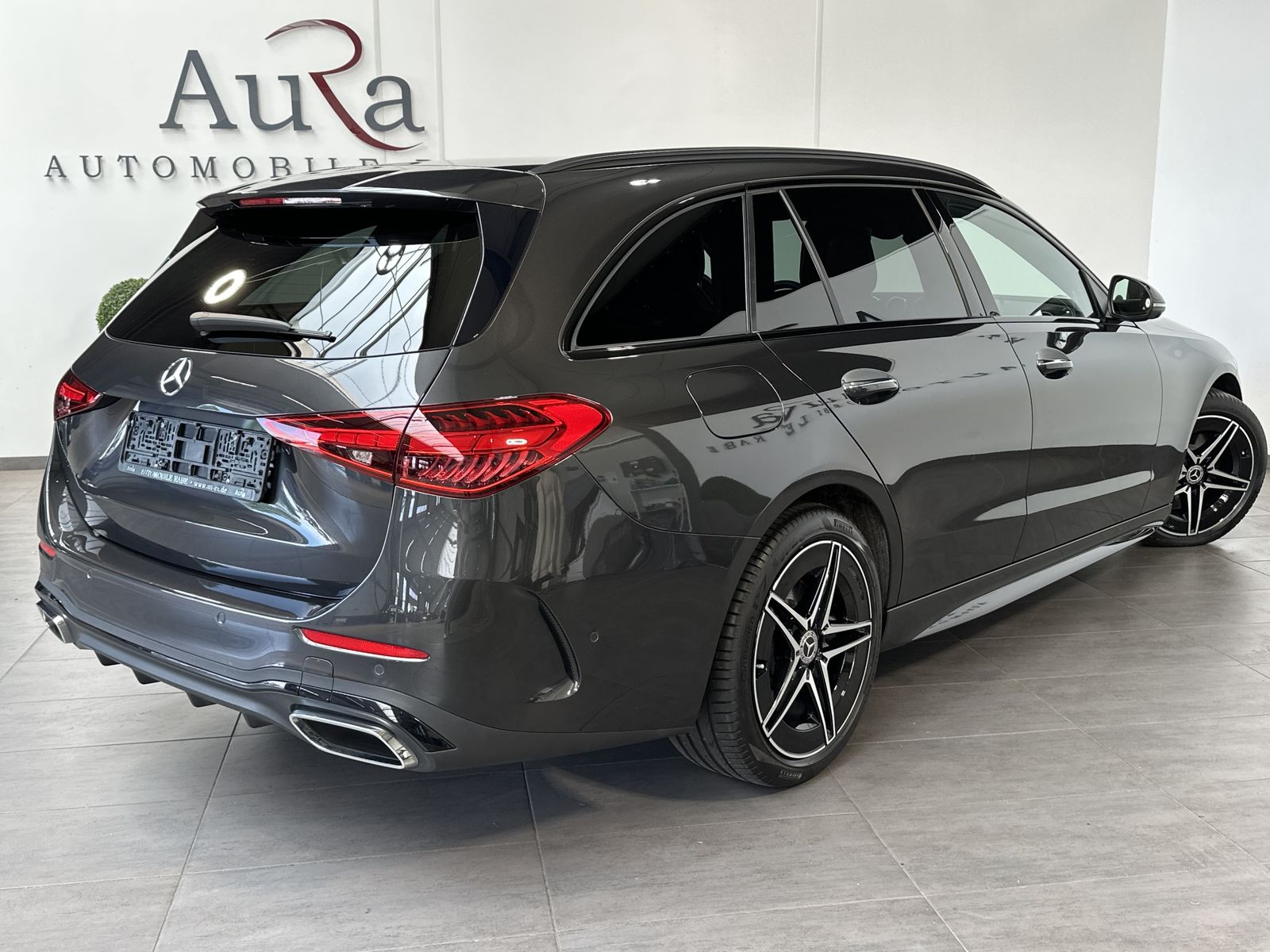 Fahrzeugabbildung Mercedes-Benz C 220d T 4Matic AMG-Line NAV+LED+DISTRONIC+360°