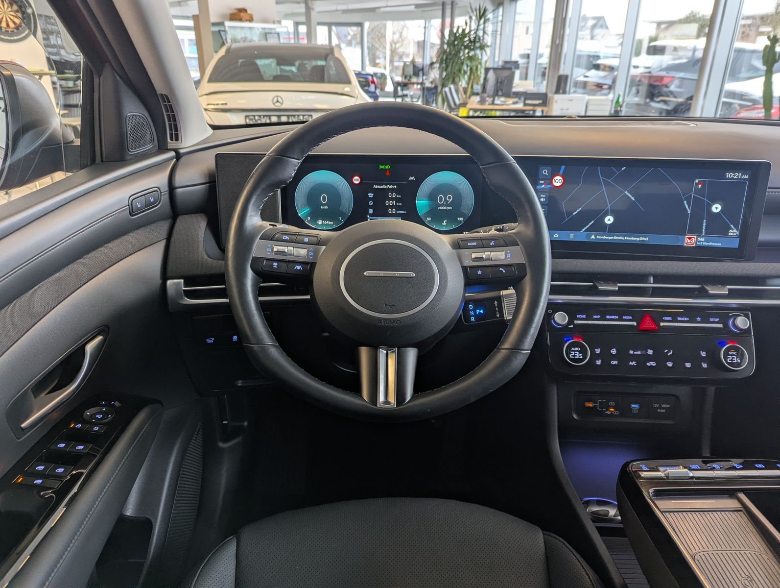 HYUNDAI Tucson 1.8 T-GDI Prime Mild-Hybrid 4WD Pano AHK - Image 19