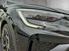 Fahrzeugabbildung Arkana Esprit Alpine Mild Hybrid 140 EDC Schiebe