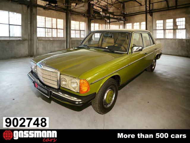 Mercedes-Benz 200 D Limousine - W123