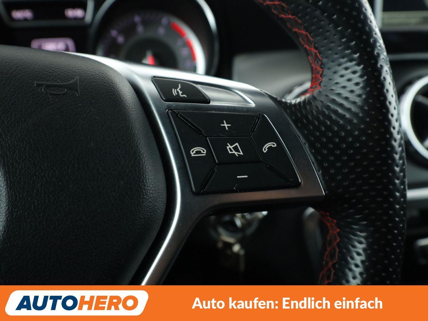 Mercedes-Benz GLA 200 AMG Line*XENON*NAVI*PDC*SHZ*KLIMA*