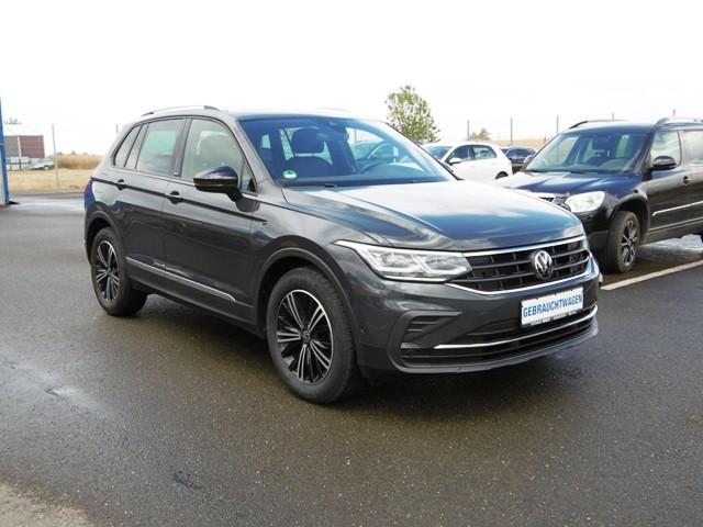 Volkswagen Tiguan 2.0 TDI Active Klima Navi Rückfahrkamera