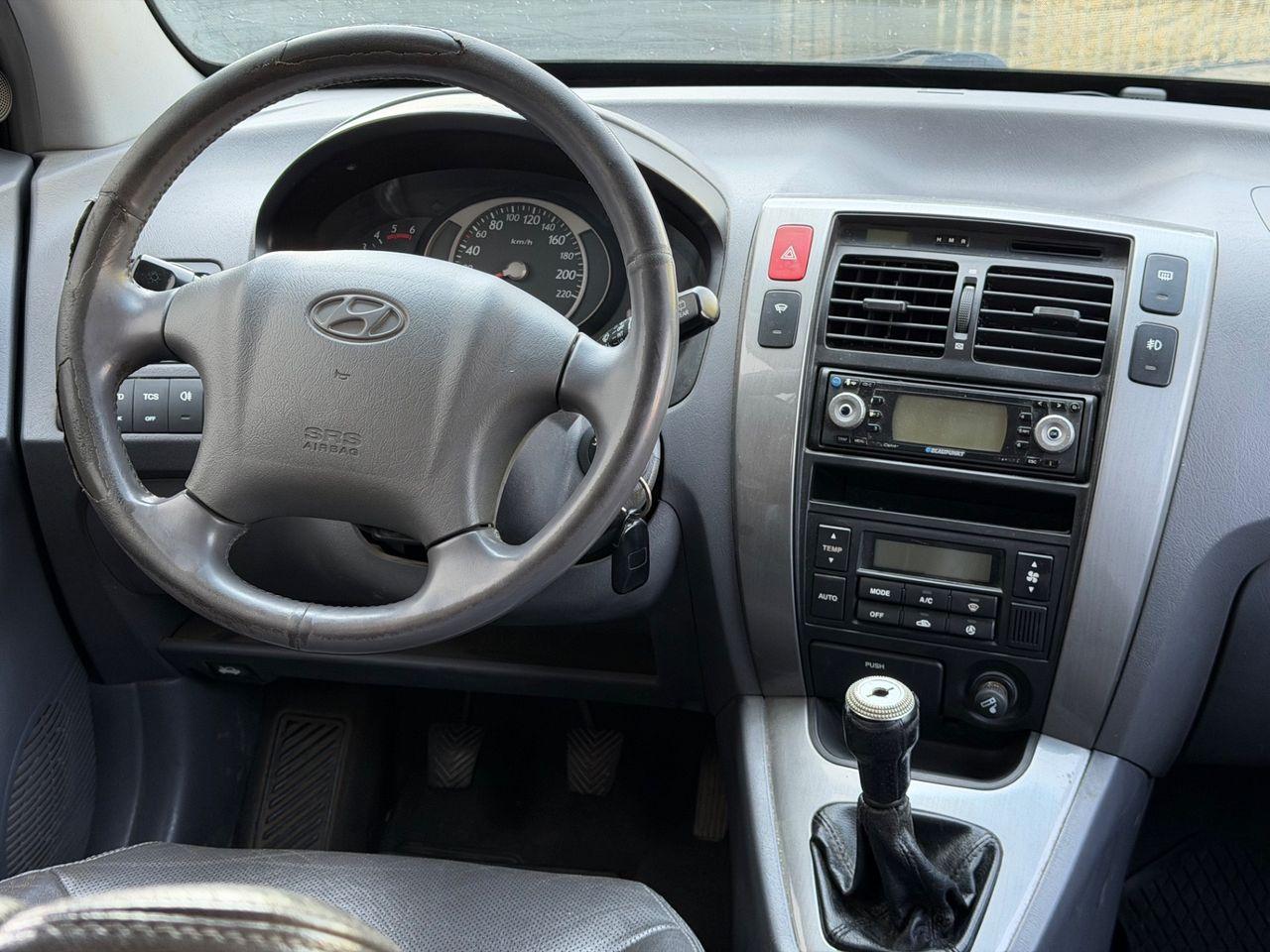 Hyundai Tucson 2006 — photo 8