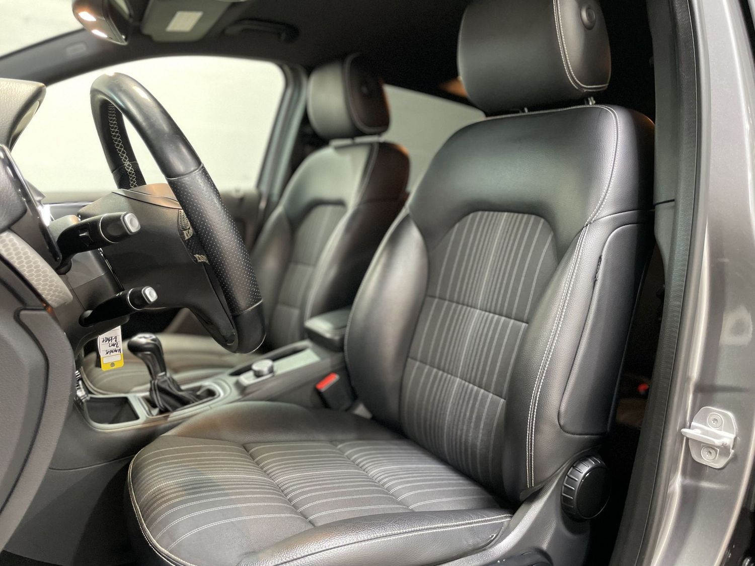 Fahrzeugabbildung Mercedes-Benz B 180 Sport #Bi-Xen#Tempomat#PDC#Klima#Navi