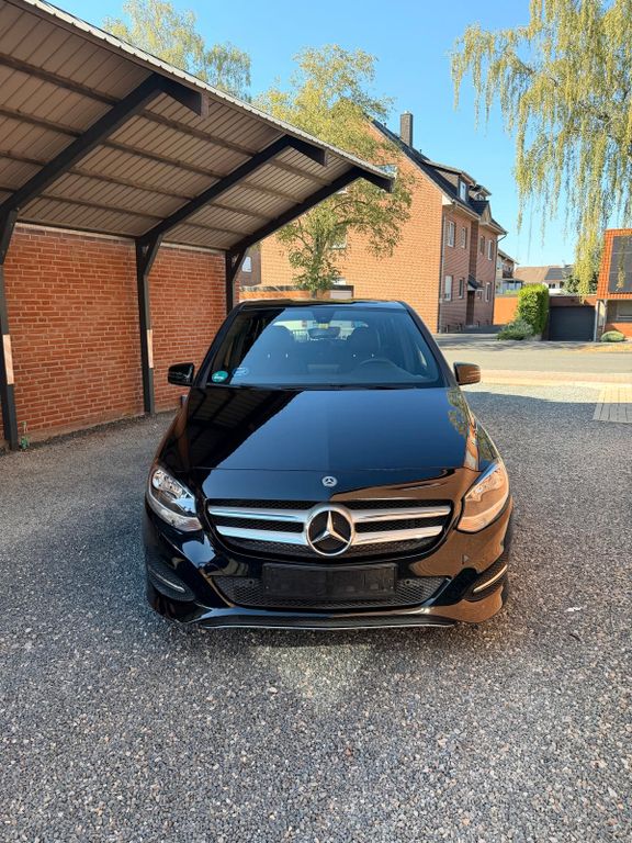 Image of Mercedes-Benz B 180