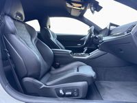 BMW M4 - Vorschau Bild 11
