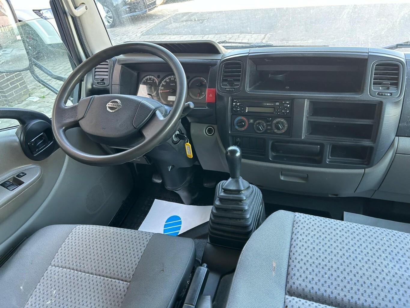 Nissan Cabstar 2007 — photo 11