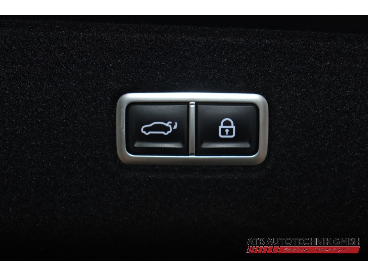 Fahrzeugabbildung Hyundai IONIQ 6 UNIQ 77,4 kWh 4WD 96,8% SOH HUD Navi