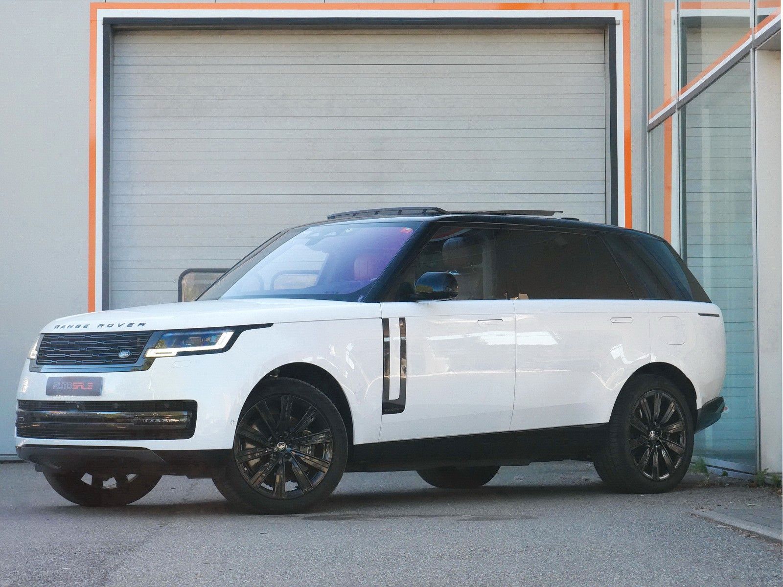 Land Rover RR 3.0 PHEV LWB Long Autobiography SV red garnet