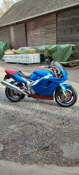 Yamaha FZR 1000 3LE  - YAMAHA FZR