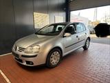 Volkswagen Golf V Lim. Trendline/Automatik - gebrauchte VW Golf aus dem Jahr 2004