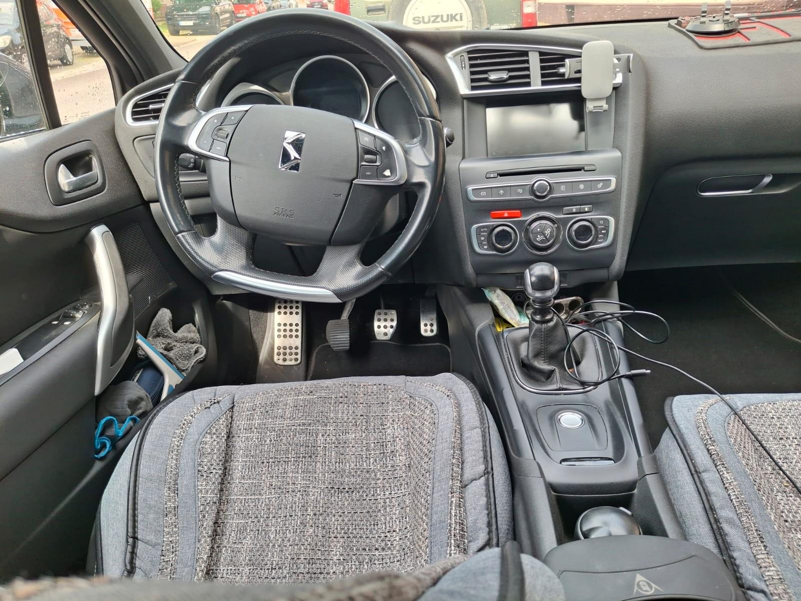 DS Automobiles DS4 Business Class BlueHDi 150 Stop&Start Bu...