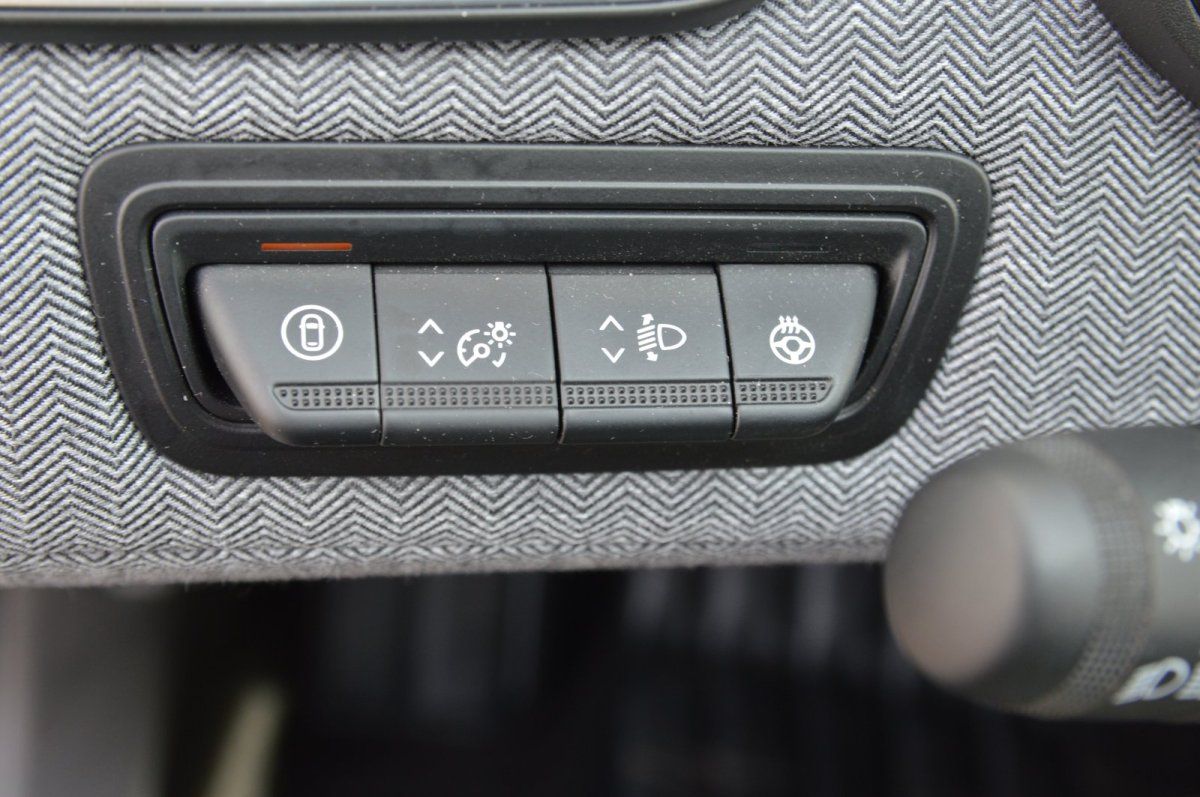 Fahrzeugabbildung Renault Clio V LED SHZ Navi Kamera  Techno