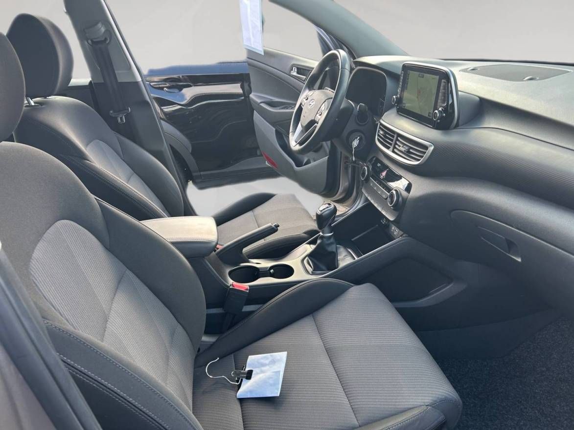 Fahrzeugabbildung Hyundai TUCSON PURE Sonderkontingent Navigation