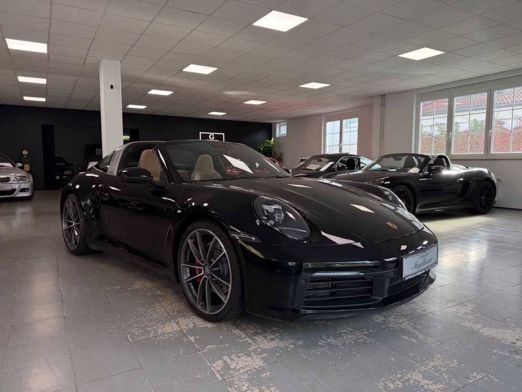 Image of Porsche 992