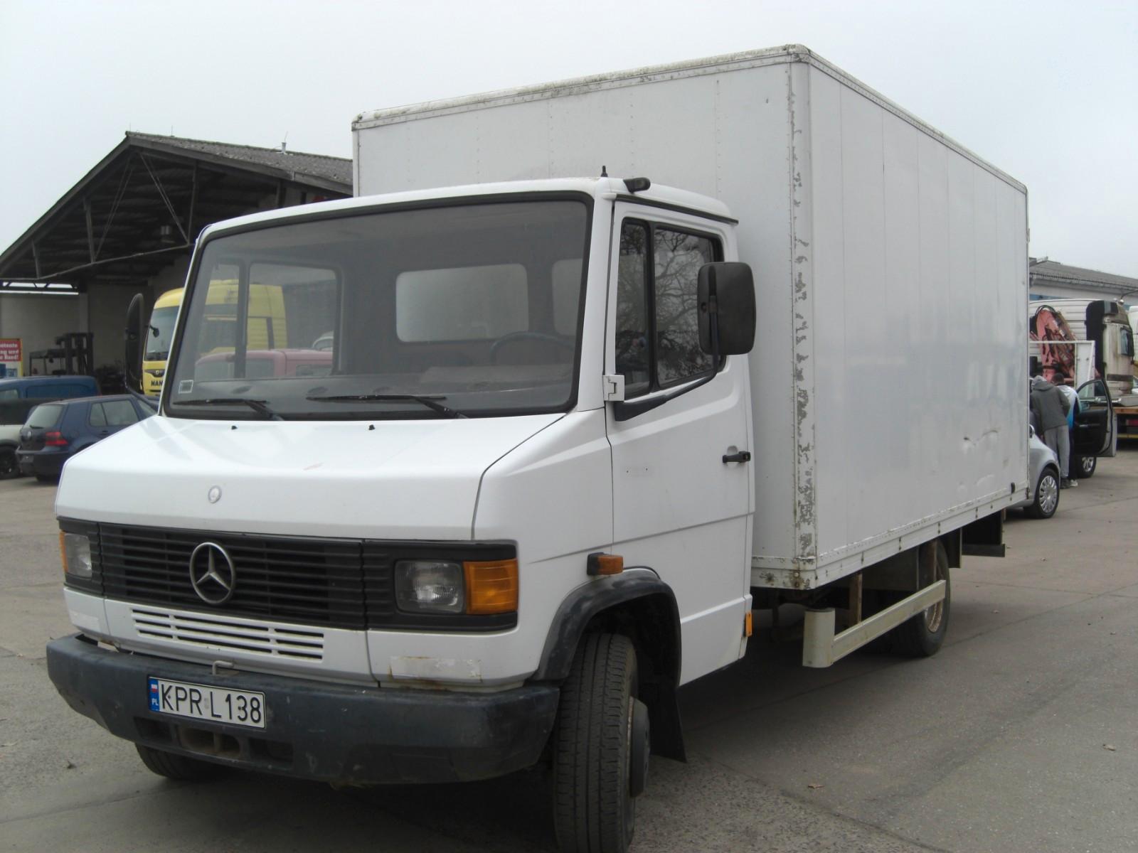 Mercedes-Benz 609 (wie 709 809)