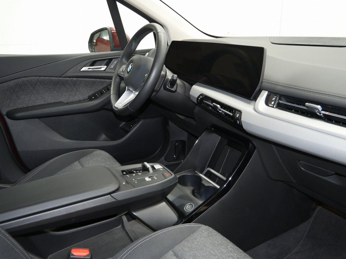 Fahrzeugabbildung BMW 220i |AHK |Aktivsitz |Driving Assistant Plus