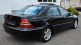 Mercedes-Benz C 240 AVANTGARDE Xenon Navi Leder Kl-Automat PDC - Mercedes-Benz C 240 mit Benzin-Antrieb