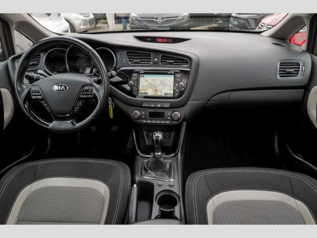 Kia Ceed_sw Vision RückKam 2-Zonen-Klima Navi SHZ