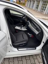 BMW 535d xDrive Touring A - - BMW 535: 535d Xdrive