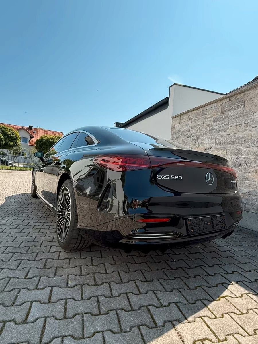 Mercedes-Benz EQS 580 AMG NEUEDITION ONEFULLHYPERSCREEN imagem 3