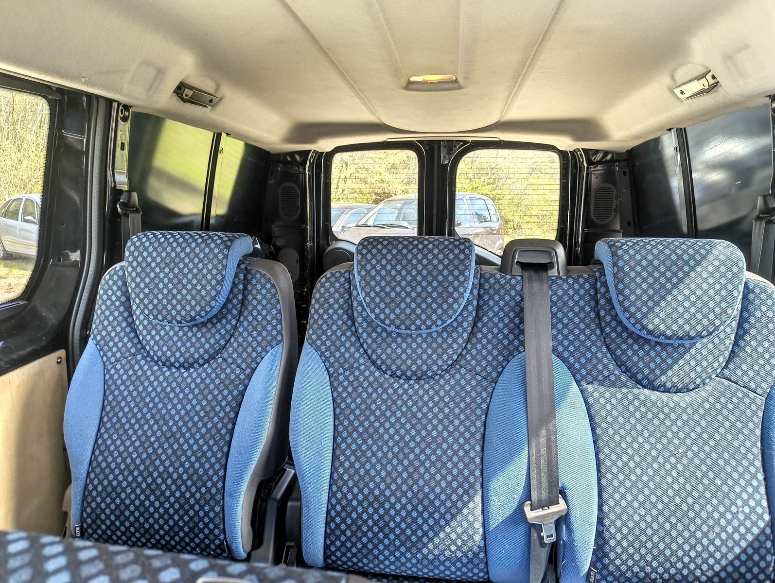 Fahrzeugabbildung Fiat Scudo MIXTO Teilverglast N1 130 Mjet L2H1 + AHK