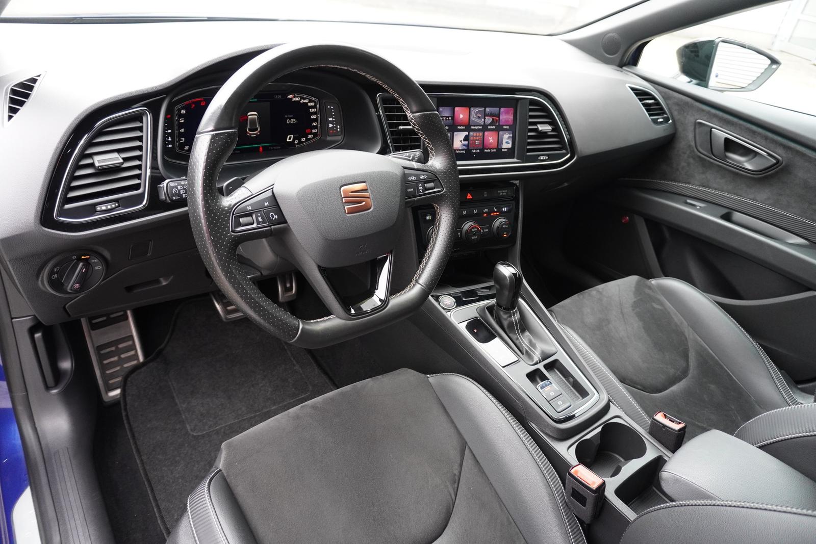 Seat Leon ST 2.0 Cupra 300 4Drive Virtual Cockpit LED