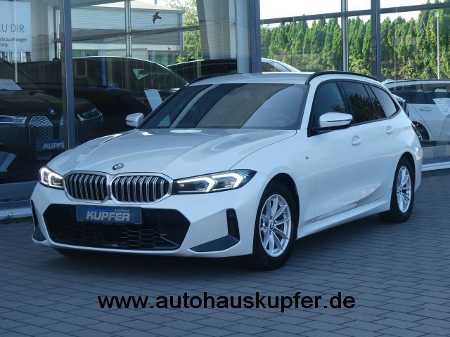 BMW 320 i Tour M Sportpaket AHK°ACC*el.Sitz+M*Rfcam.